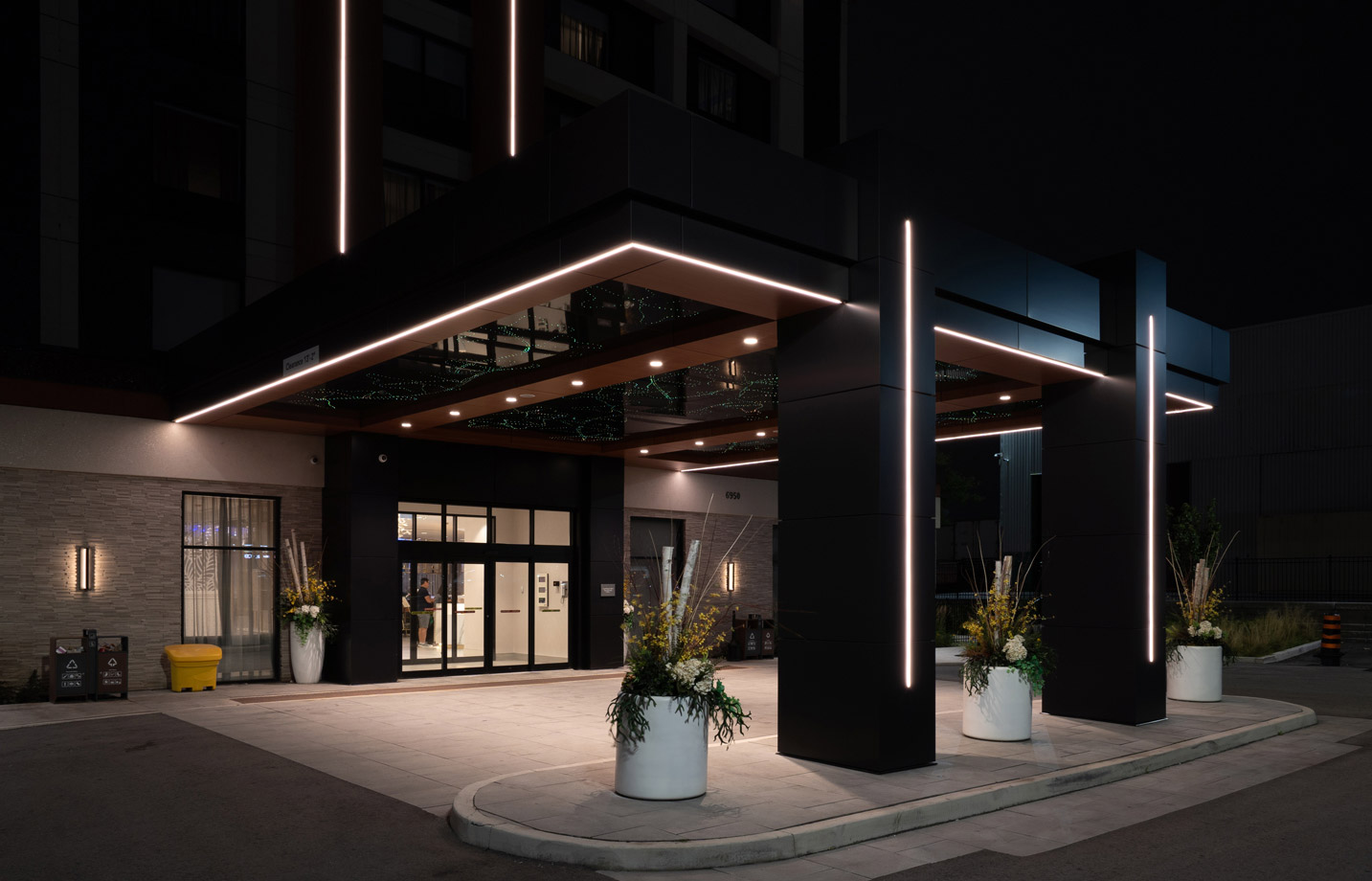 ab-toronto-project-photo-gallery-bloom-mississauga-tapestry-collection-by-hilton-03